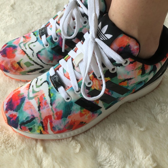 adidas torsion colorful